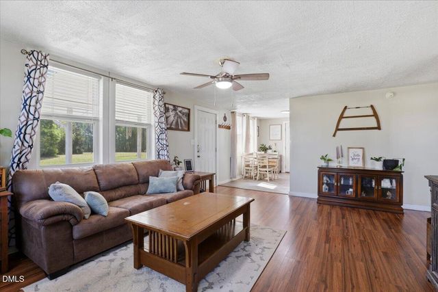 334 Perry Curtis Road, Zebulon, NC 27597