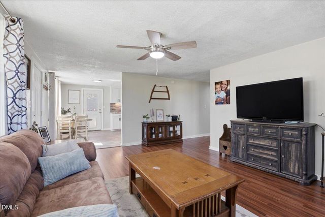 334 Perry Curtis Road, Zebulon, NC 27597