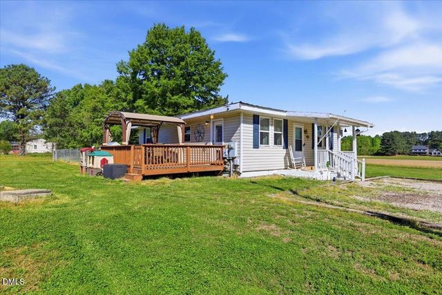 334 Perry Curtis Road, Zebulon, NC 27597