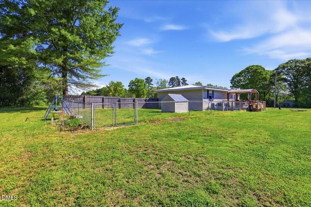 334 Perry Curtis Road, Zebulon, NC 27597