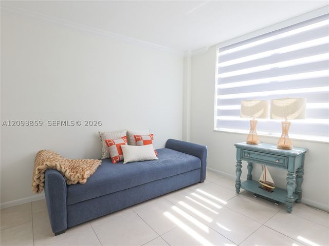 625 Biltmore Way 203, Coral Gables, FL 33134