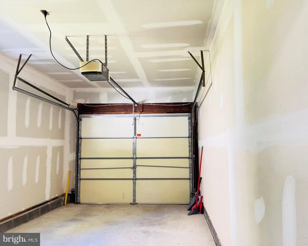 54 SARATOGA RD, Stratford, NJ 08084