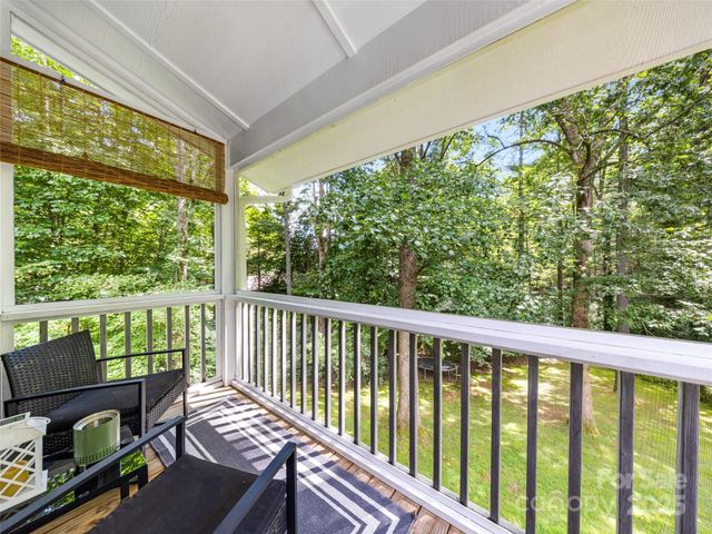 135 Dogwood Drive, Brevard, NC 28712