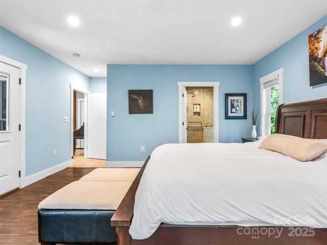 135 Dogwood Drive, Brevard, NC 28712