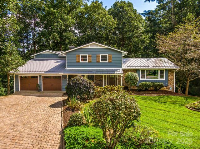 135 Dogwood Drive, Brevard, NC 28712