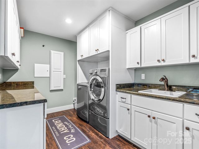 135 Dogwood Drive, Brevard, NC 28712