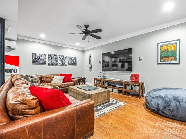 135 Dogwood Drive, Brevard, NC 28712
