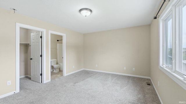 406 Viburnum Creek Run, Avilla, IN 46710