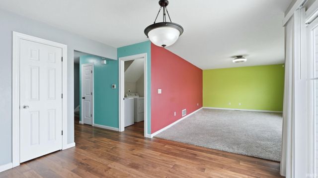 406 Viburnum Creek Run, Avilla, IN 46710