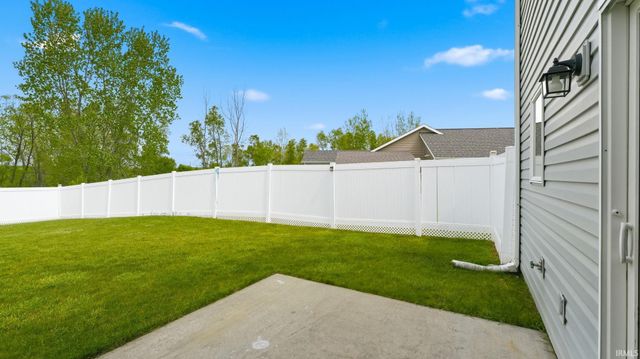 406 Viburnum Creek Run, Avilla, IN 46710