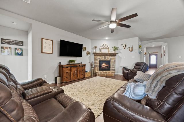 2110 Clear Branch Way, Royse City, TX 75189