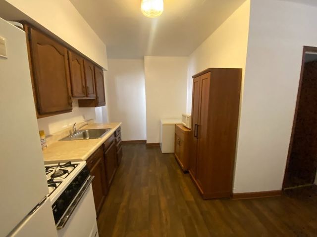 44 Cowan St, Mt Washington, PA 15211