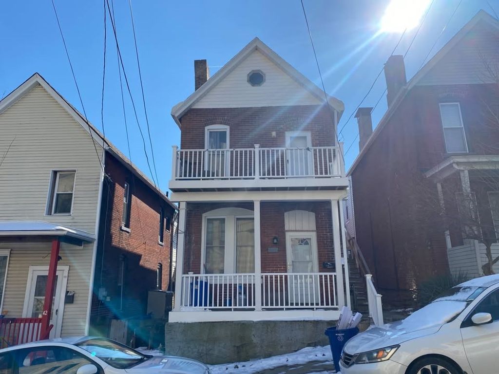 44 Cowan St, Mt Washington, PA 15211