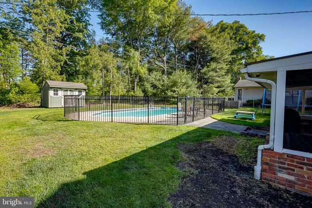 234 RAMBLEWOOD PKWY, Mount Laurel, NJ 08054
