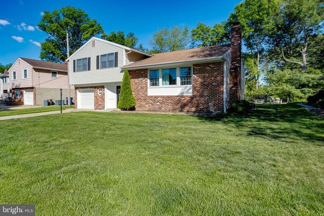234 RAMBLEWOOD PKWY, Mount Laurel, NJ 08054