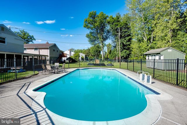 234 RAMBLEWOOD PKWY, Mount Laurel, NJ 08054