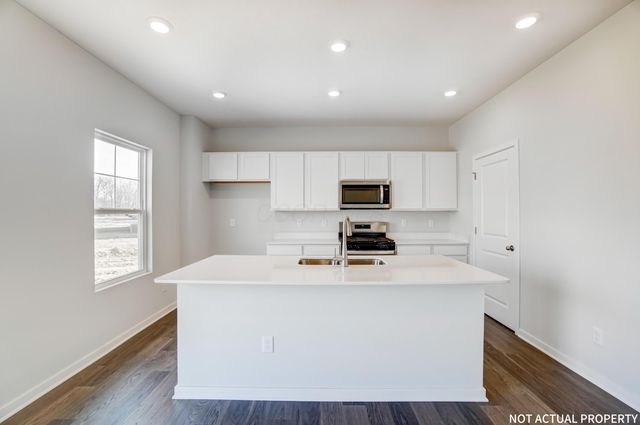 627 Faulkner Drive, Lithopolis, OH 43136