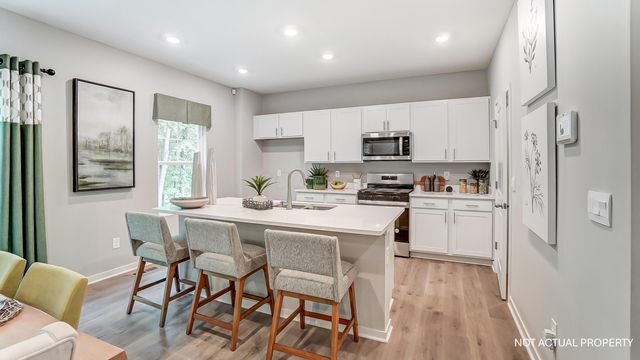 627 Faulkner Drive, Lithopolis, OH 43136