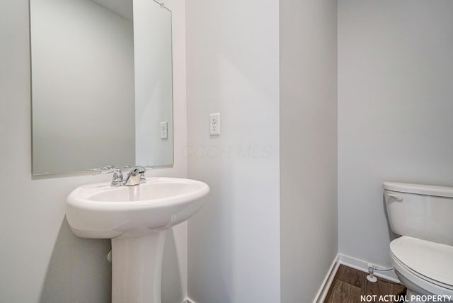 627 Faulkner Drive, Lithopolis, OH 43136