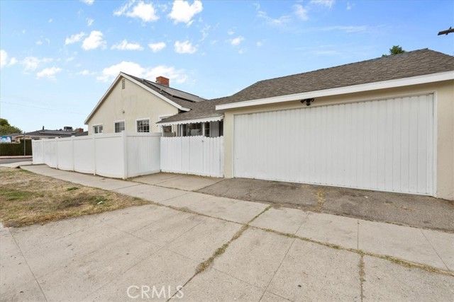 7000 Nagle, North Hollywood (los Angeles), CA 91605