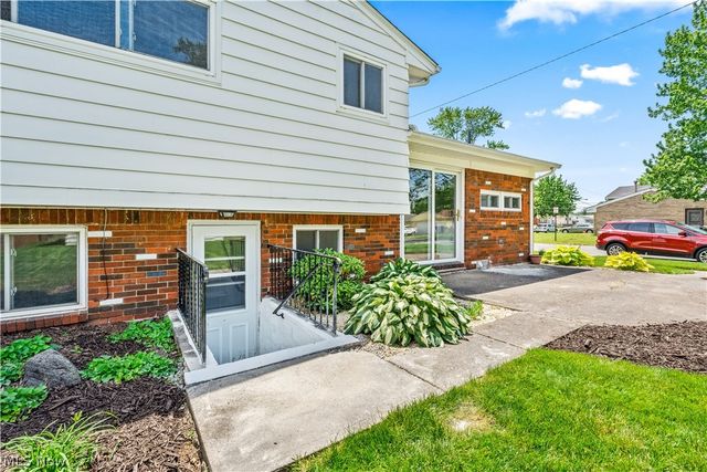900 Wilder Avenue, Elyria, OH 44035