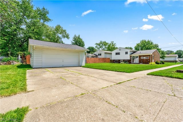 900 Wilder Avenue, Elyria, OH 44035