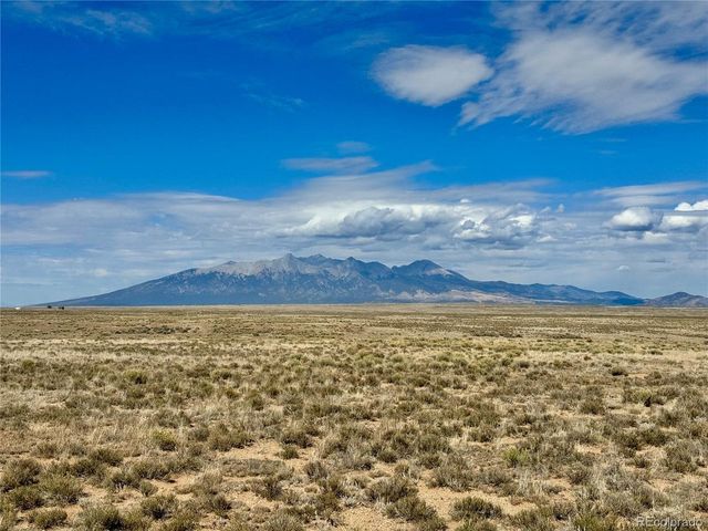 13 2nd St, Blanca, CO 81123