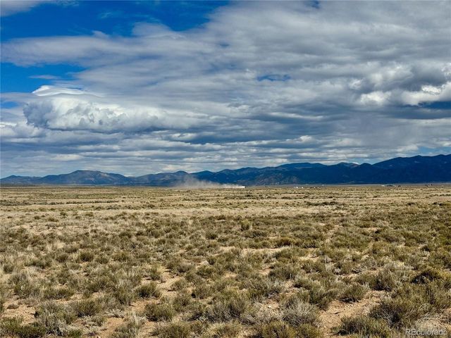 13 2nd St, Blanca, CO 81123