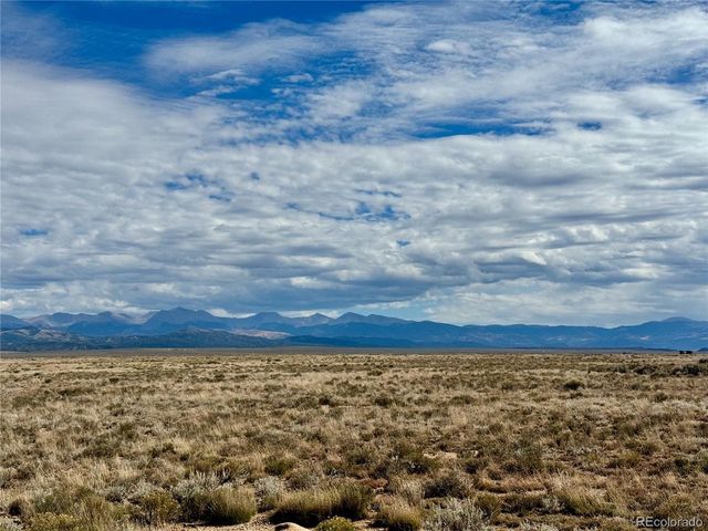 13 2nd St, Blanca, CO 81123