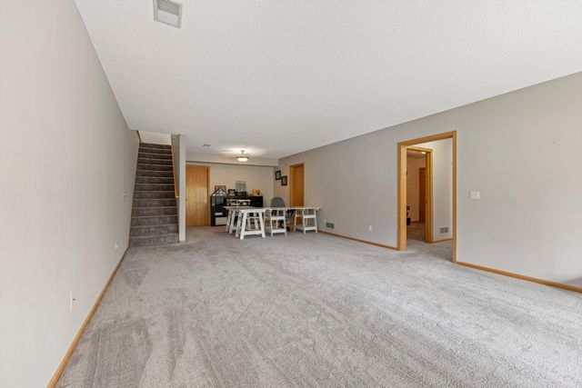 13000 Echo Lane, Apple Valley, MN 55124