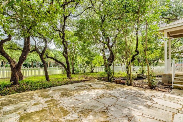 911 Bogart RD, Cedar Park, TX 78613