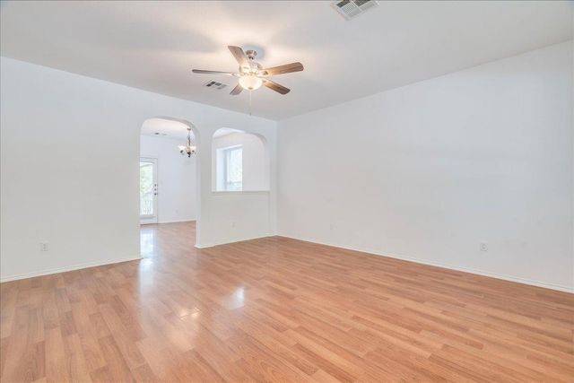911 Bogart RD, Cedar Park, TX 78613