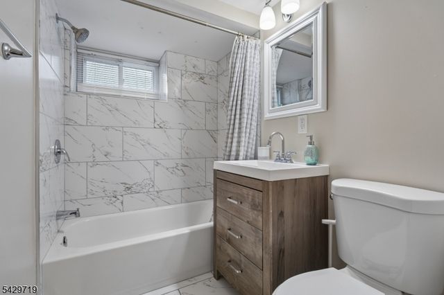 36 Espy Rd, Caldwell Boro Twp., NJ 07006