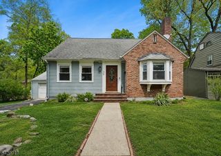 36 Espy Rd, Caldwell Boro Twp., NJ 07006