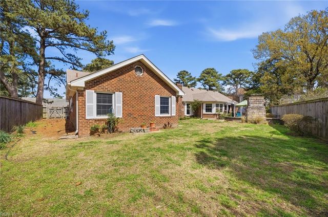 2605 Admiral DR, Virginia Beach, VA 23451