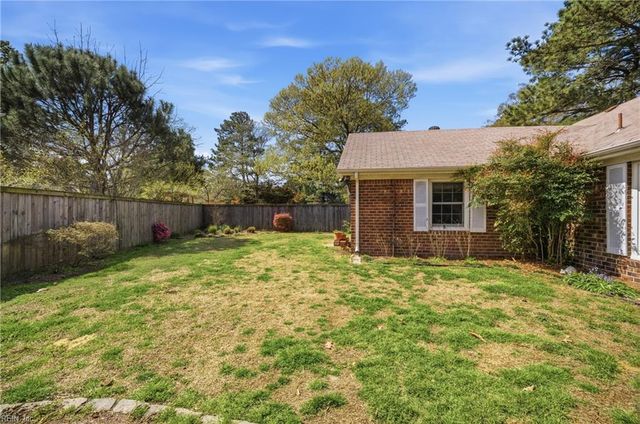 2605 Admiral DR, Virginia Beach, VA 23451