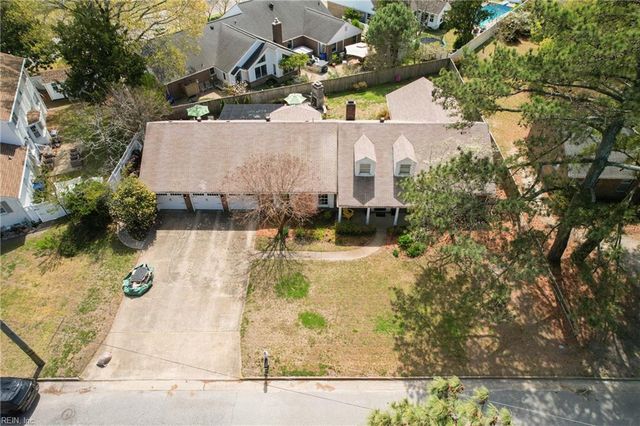 2605 Admiral DR, Virginia Beach, VA 23451
