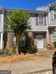 4911 Walden Lake Square, Decatur, GA 30035