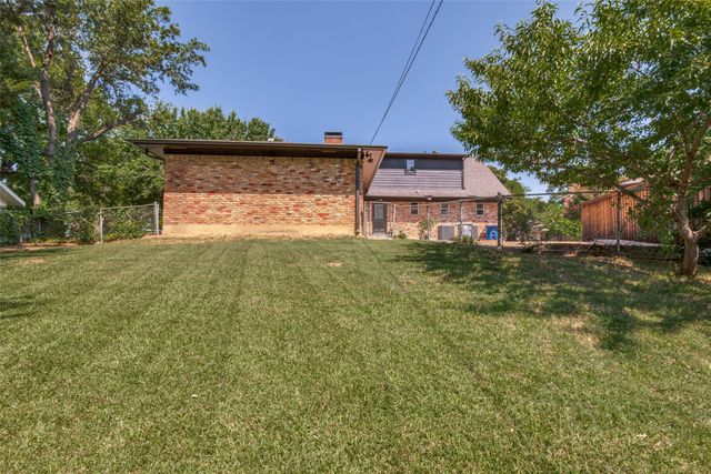 10908 Colbert Way, Dallas, TX 75218