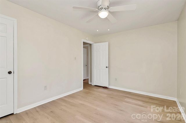 6635 Olde Savannah Road, Charlotte, NC 28227