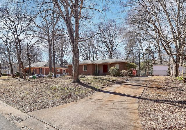 6635 Olde Savannah Road, Charlotte, NC 28227