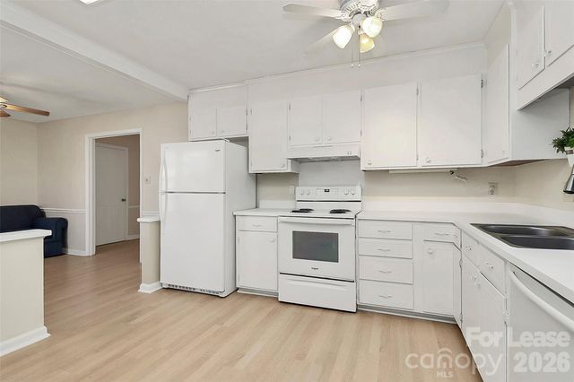 6635 Olde Savannah Road, Charlotte, NC 28227