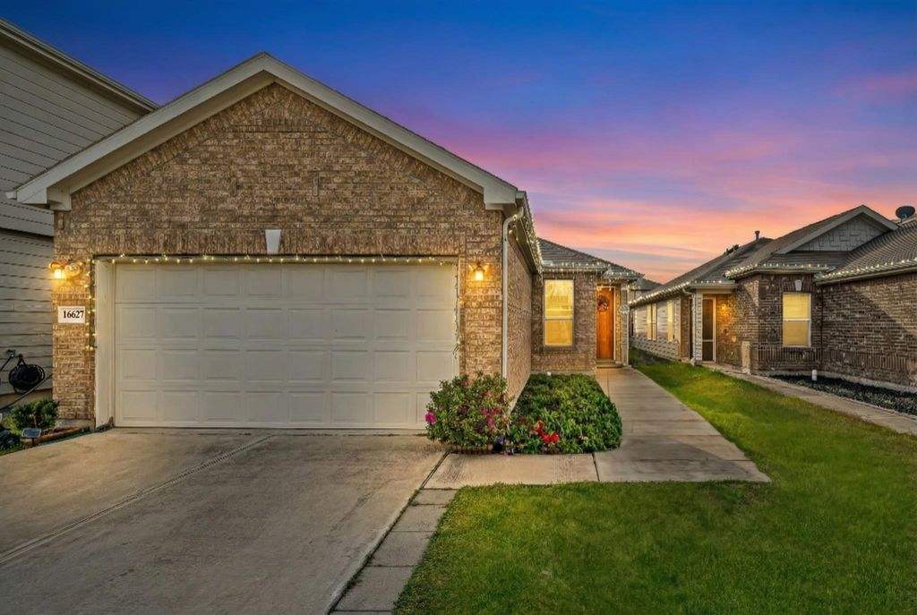 16627 Live Oak Canyon Drive, Houston, TX 77084