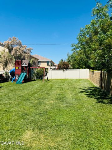 2151 Cork Oak Street, Palmdale, CA 93551