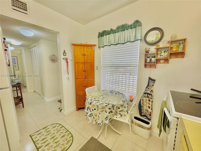 6350 NW 62nd St 308, Tamarac, FL 33319