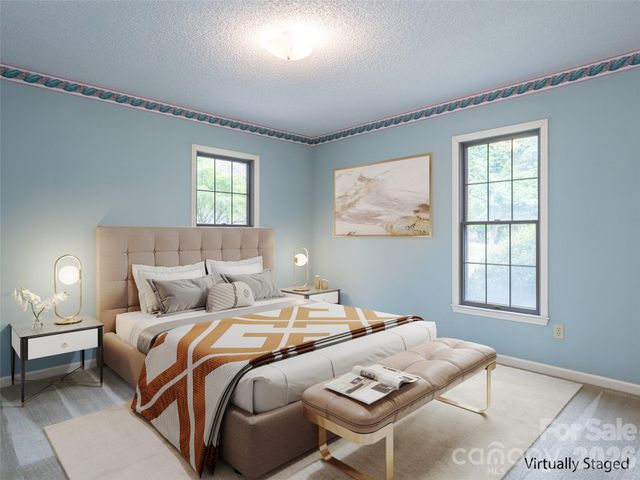 40 Applecross Road, Weaverville, NC 28787