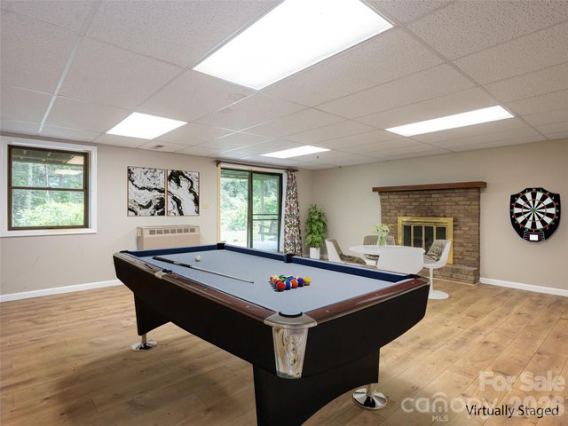 40 Applecross Road, Weaverville, NC 28787