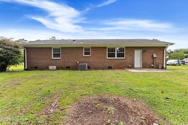 515 Brynn Marr Road, Jacksonville, NC 28546