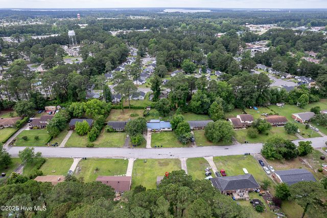 515 Brynn Marr Road, Jacksonville, NC 28546