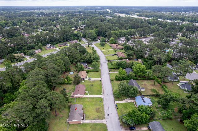 515 Brynn Marr Road, Jacksonville, NC 28546